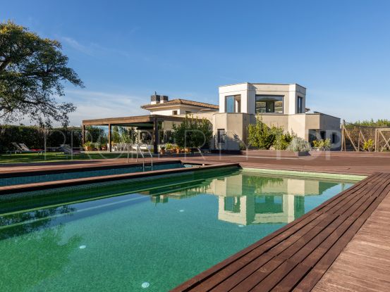 Villa for sale in Peralada