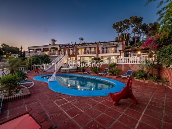 Sierrezuela 5 bedrooms villa for sale | StartGroup Real Estate