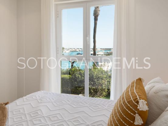 Adosado con 4 dormitorios en Paseo del Mar, Sotogrande Costa | Sotogrande Properties by Goli