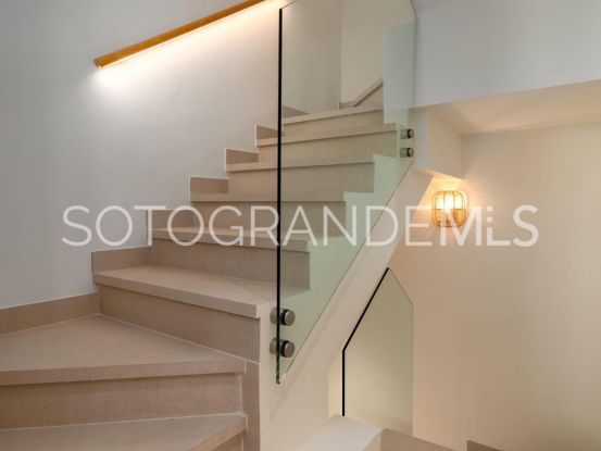 Adosado con 4 dormitorios en Paseo del Mar, Sotogrande Costa | Sotogrande Properties by Goli