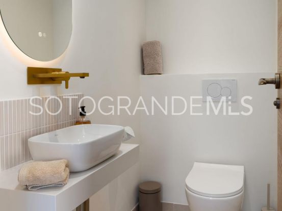 Adosado con 4 dormitorios en Paseo del Mar, Sotogrande Costa | Sotogrande Properties by Goli