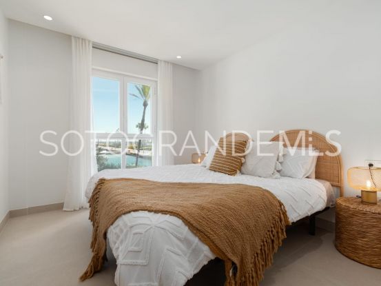 Adosado con 4 dormitorios en Paseo del Mar, Sotogrande Costa | Sotogrande Properties by Goli