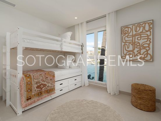 Adosado con 4 dormitorios en Paseo del Mar, Sotogrande Costa | Sotogrande Properties by Goli