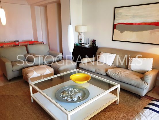 Buy apartment with 3 bedrooms in Marina de Sotogrande | Sotogrande Properties by Goli