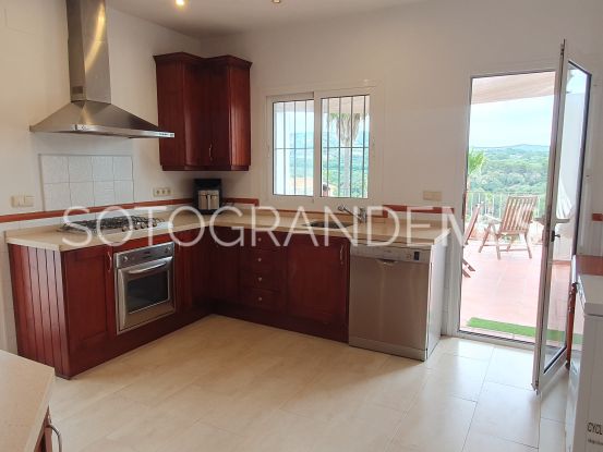 For sale villa in Zona F, Sotogrande Alto | Sotogrande Properties by Goli