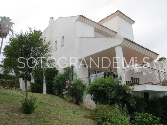 For sale villa in Zona F, Sotogrande Alto | Sotogrande Properties by Goli