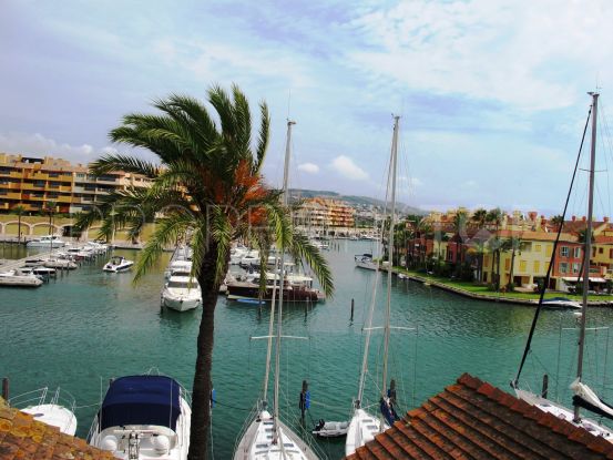 Apartment for sale in Paseo del Mar with 2 bedrooms | Goli Real Estate