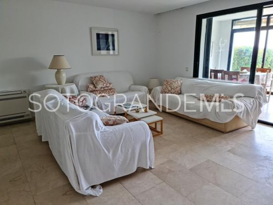 5 bedrooms town house in Paseo del Río | Sotogrande Properties by Goli