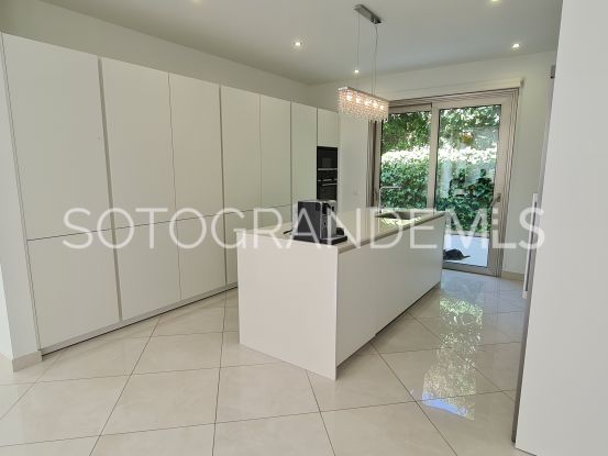 Villa with 5 bedrooms in Sotogrande Alto | Sotogrande Properties by Goli