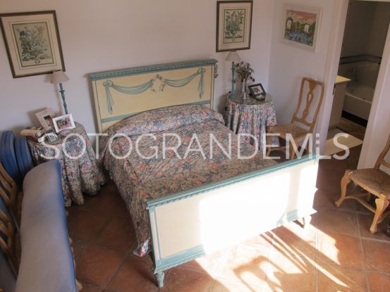 Villa en venta con 5 dormitorios en Zona B, Sotogrande Costa | Sotogrande Properties by Goli