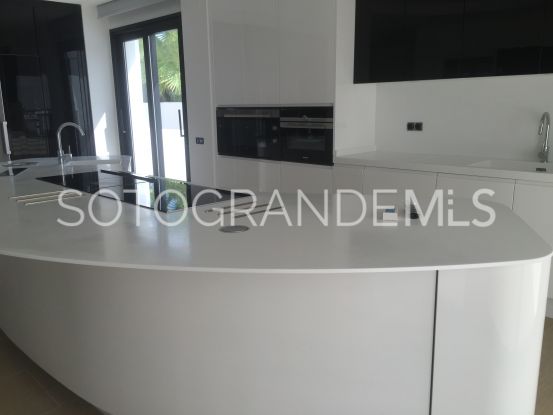 Kings & Queens villa for sale | Sotogrande Properties by Goli