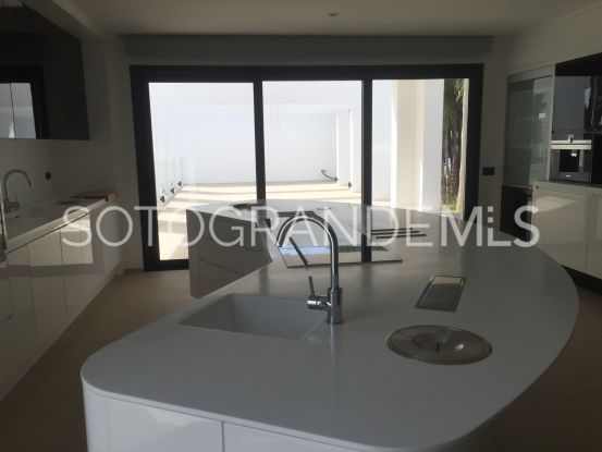 Kings & Queens villa for sale | Sotogrande Properties by Goli