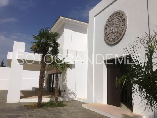 Kings & Queens villa for sale | Sotogrande Properties by Goli