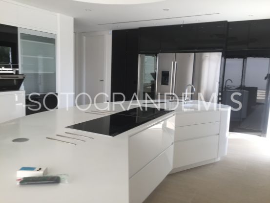 Kings & Queens villa for sale | Sotogrande Properties by Goli