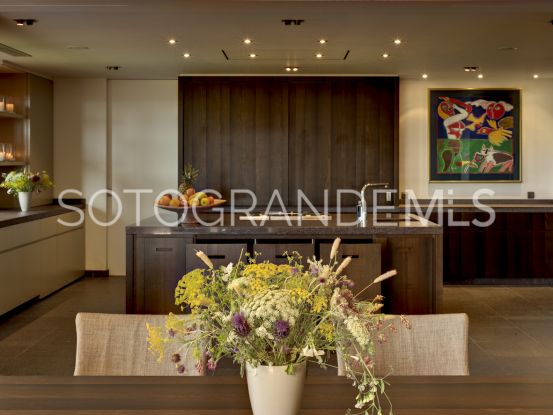 La Reserva, Sotogrande, villa con 6 dormitorios a la venta | Sotogrande Properties by Goli