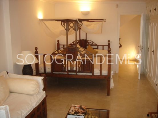 Villa en venta en Zona B | Sotogrande Properties by Goli