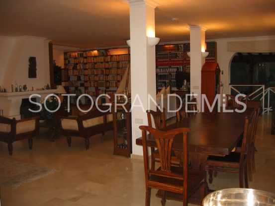 Villa en venta en Zona B | Sotogrande Properties by Goli