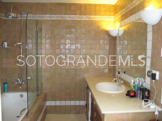 Villa en venta en Zona B | Sotogrande Properties by Goli