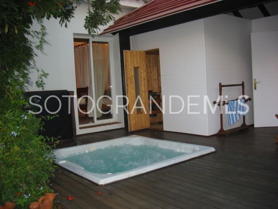 Villa en venta en Zona B | Sotogrande Properties by Goli