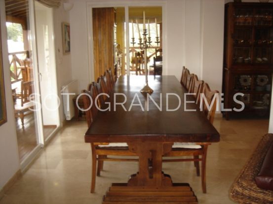 Villa en venta en Zona B | Sotogrande Properties by Goli