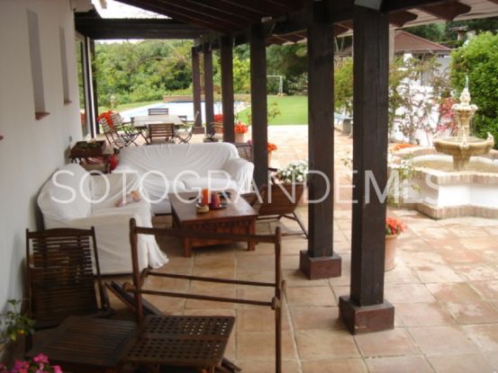 Villa en venta en Zona B | Sotogrande Properties by Goli