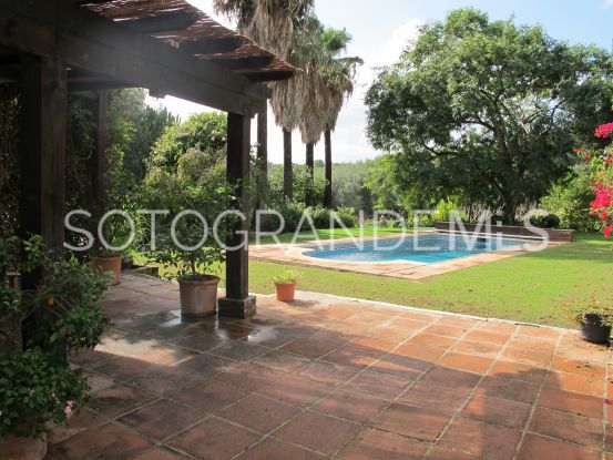 Villa en venta en Zona B | Sotogrande Properties by Goli