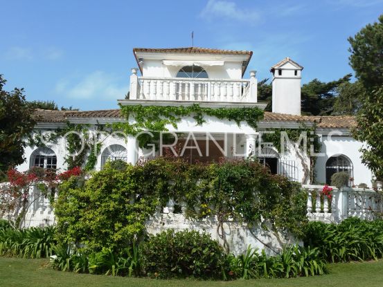 Zona D 5 bedrooms villa for sale | Sotogrande Properties by Goli