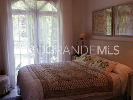 Zona D 5 bedrooms villa for sale | Sotogrande Properties by Goli