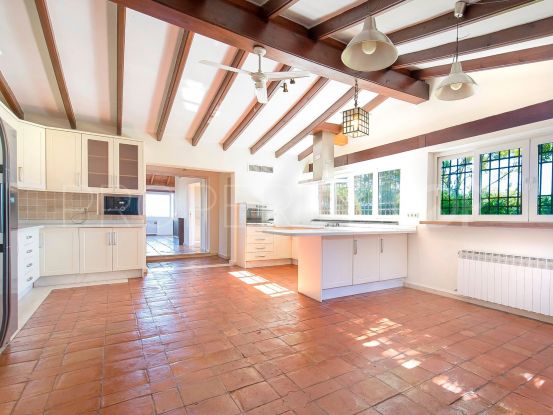 Comprar villa en Fuente del Espanto con 5 dormitorios | Strand Properties