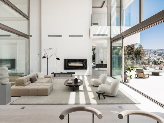 Villa in El Paraiso | Strand Properties