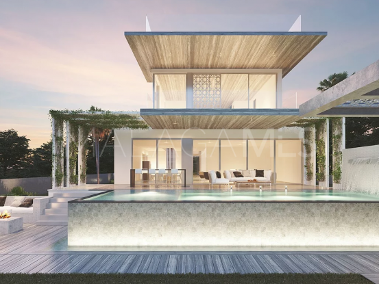 Buy villa in Casasola with 7 bedrooms | Roccabox