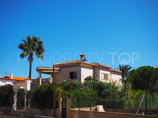 Large amazing Spanish villa next to the beach in Oliva