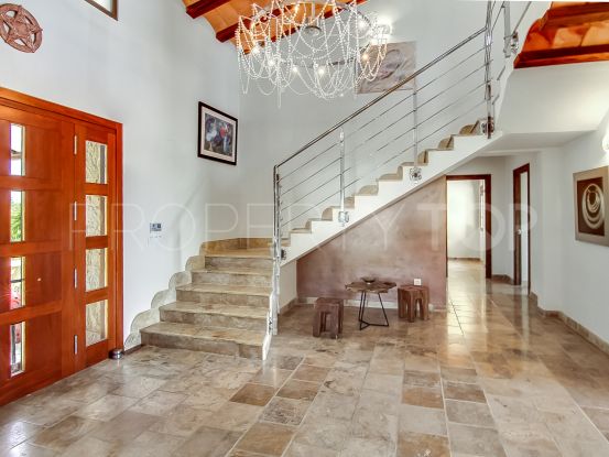 A Stunning Finca style Villa With Sea View in Moraira