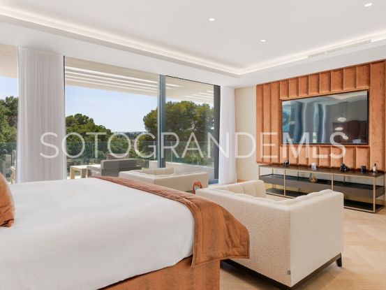 Sotogrande Costa, villa en venta de 7 dormitorios | Sotogrande Exclusive