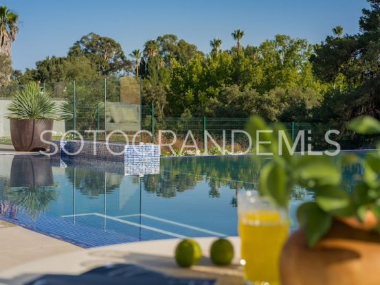Sotogrande Costa, villa en venta de 7 dormitorios | Sotogrande Exclusive