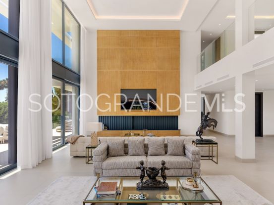 Sotogrande Costa, villa en venta de 7 dormitorios | Sotogrande Exclusive