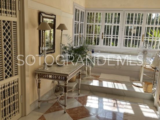 Villa for sale in Valderrama Golf, Sotogrande Alto | Sotogrande Exclusive