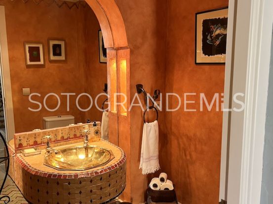 Villa for sale in Valderrama Golf, Sotogrande Alto | Sotogrande Exclusive