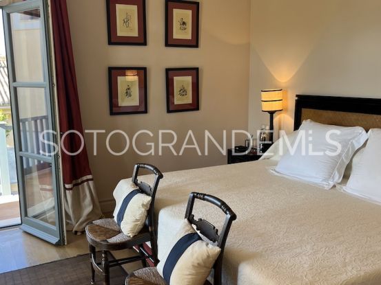 Villa for sale in Valderrama Golf, Sotogrande Alto | Sotogrande Exclusive