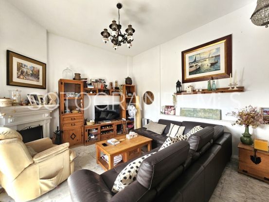 For sale town house in Torreguadiaro with 4 bedrooms | Sotogrande Exclusive