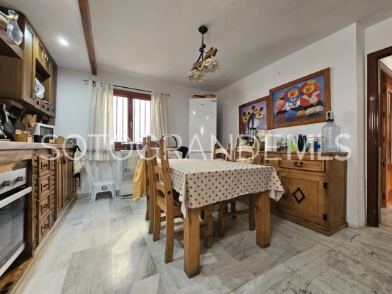 For sale town house in Torreguadiaro with 4 bedrooms | Sotogrande Exclusive