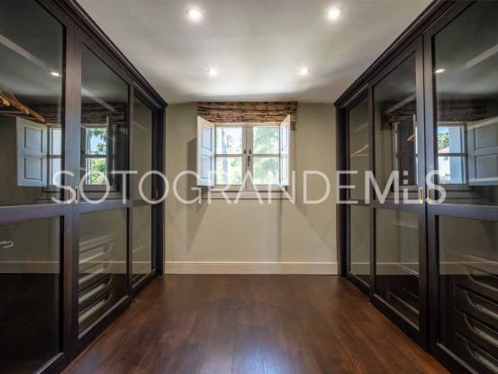 Se vende villa en Zona F con 6 dormitorios | Sotogrande Exclusive