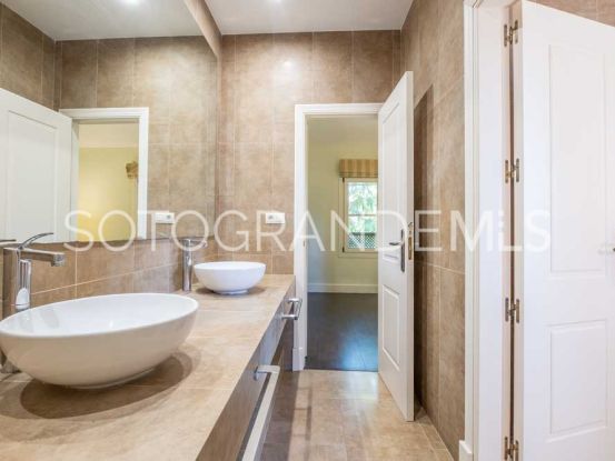 Se vende villa en Zona F con 6 dormitorios | Sotogrande Exclusive