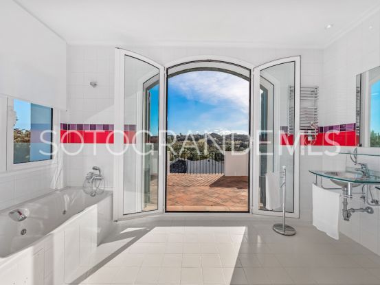 Villa con 6 dormitorios en Zona F, Sotogrande Alto | Sotogrande Exclusive