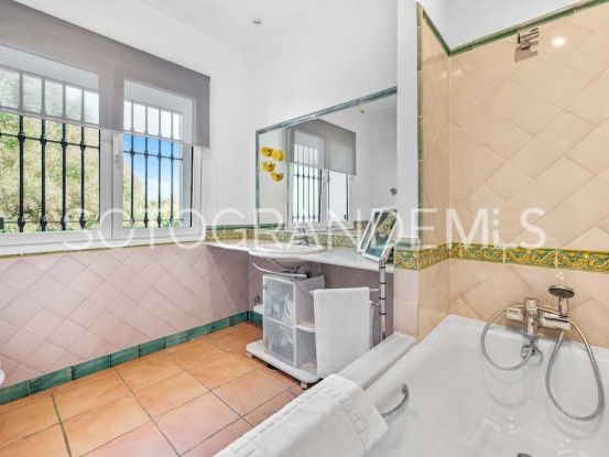 Villa con 6 dormitorios en Zona F, Sotogrande Alto | Sotogrande Exclusive