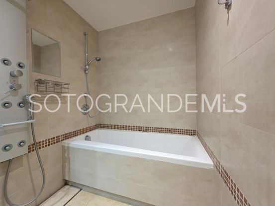 Apartamento en venta en Ribera del Marlin con 2 dormitorios | Sotogrande Exclusive