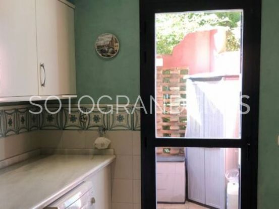 Town house for sale in El Casar de Paniagua with 4 bedrooms | Sotogrande Exclusive