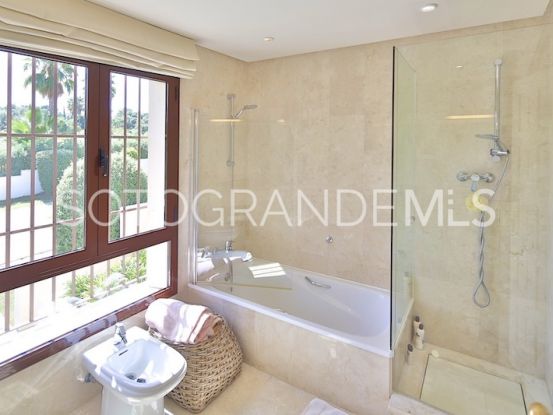 Sotogrande Costa 6 bedrooms villa for sale | Sotogrande Exclusive