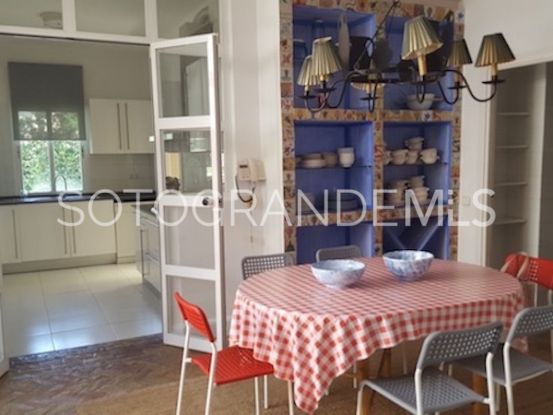 For sale 5 bedrooms villa in Los Altos de Valderrama, Sotogrande Alto | Sotogrande Exclusive