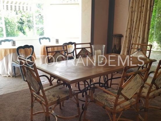 For sale 5 bedrooms villa in Los Altos de Valderrama, Sotogrande Alto | Sotogrande Exclusive